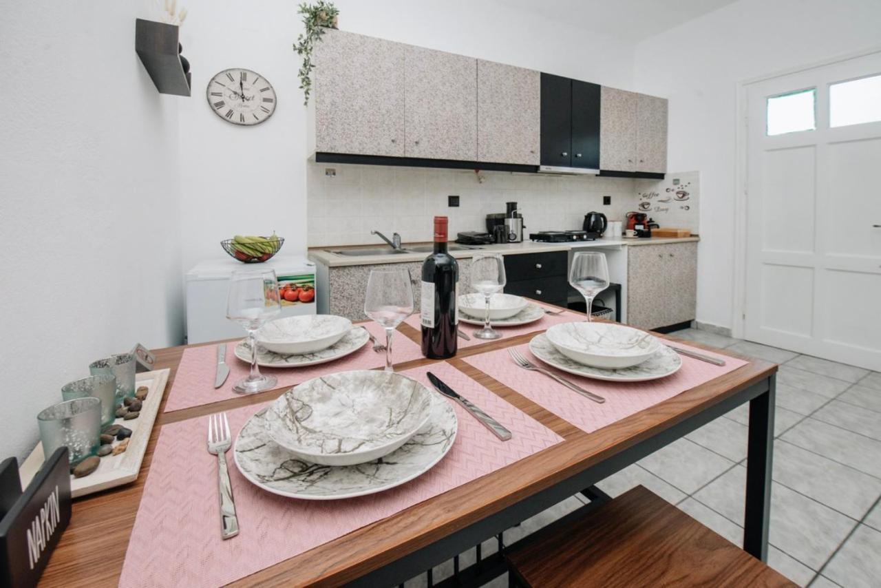 Ionian Luxury Apartments Pérama Kültér fotó